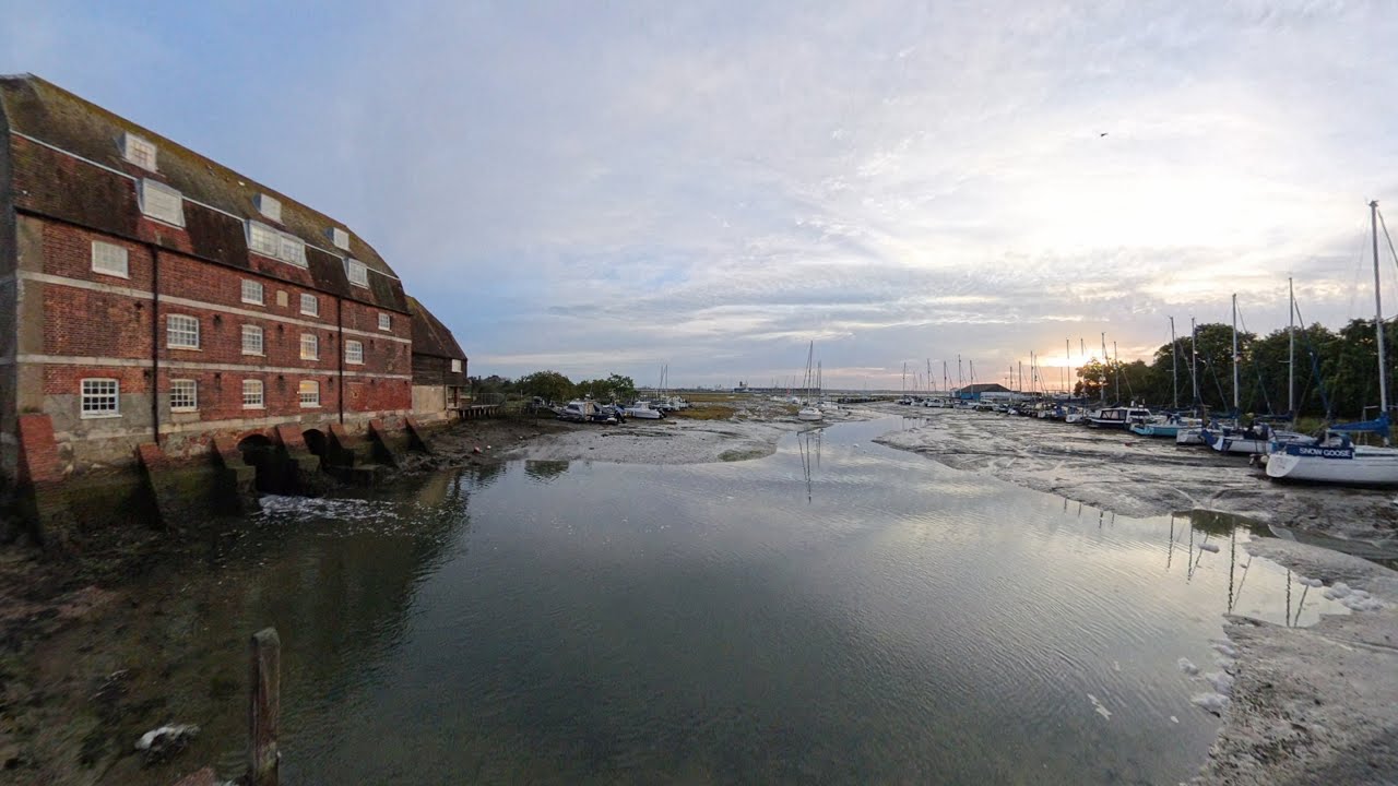 Solent Coast Walk 360° – Ashlett Creek To Calshot - Autumn Sunrise