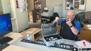 Vaisala HM70 Unboxing