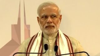 Thousands of Indians in Dubai roar approval through PM's speech