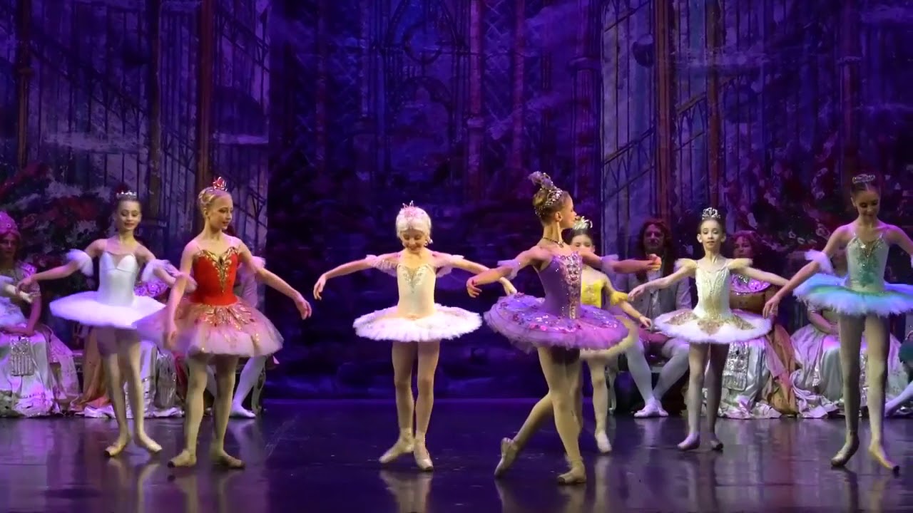 Балет "Спящая красавица" в исполнении детей 1 акт • Ballet "Sleeping Beauty" performed by children