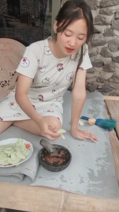 mentahan nglutis bareng pacar guys ig @dsftmhnn_ #shorts #status #fyp #tiktokviral