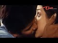 Lip Lock Kissing scene between Vikram and Priyanka