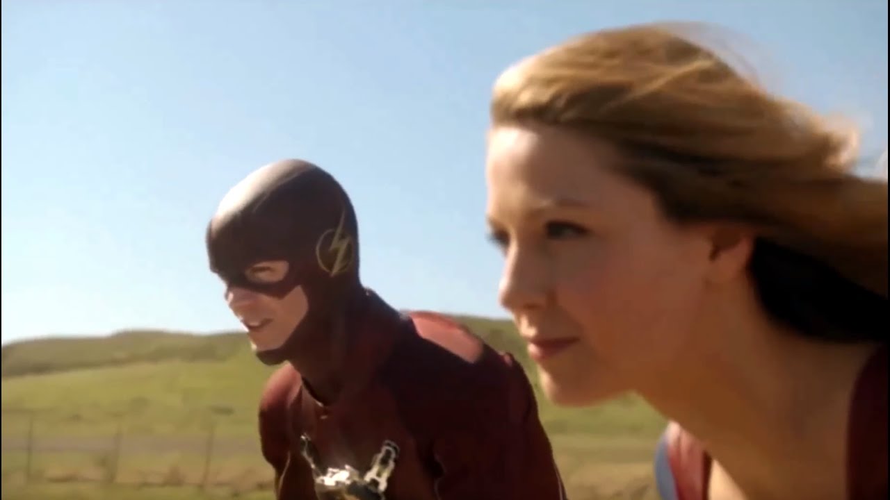 Download The Flash Meets Supergirl For The First Time - Supergirl 1x18