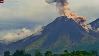 Sep 10, 2025: Orange Pyroclastic Flow Descends Santa Maria Volcano in Guatemala (Santiaguito)