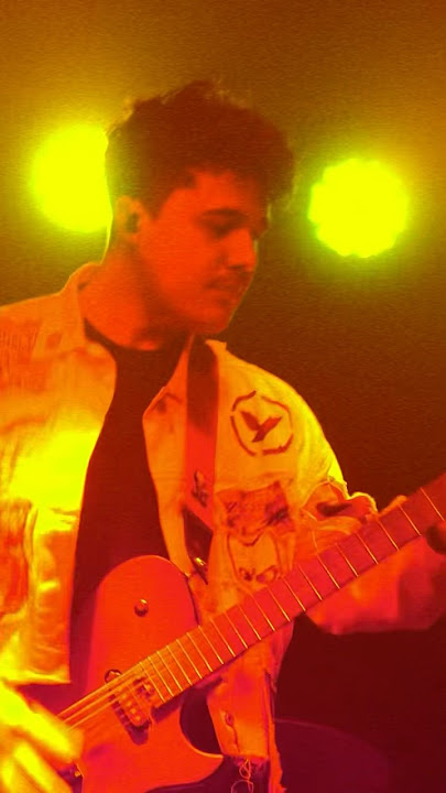 “Mantra” #cover #lyrics #music #rock #bth #shorts #shortvideo #musician #livemusic #live #guitar
