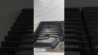 removing burnt on stuff! #youtubeshorts #cleaning #trending #kitchen #clean