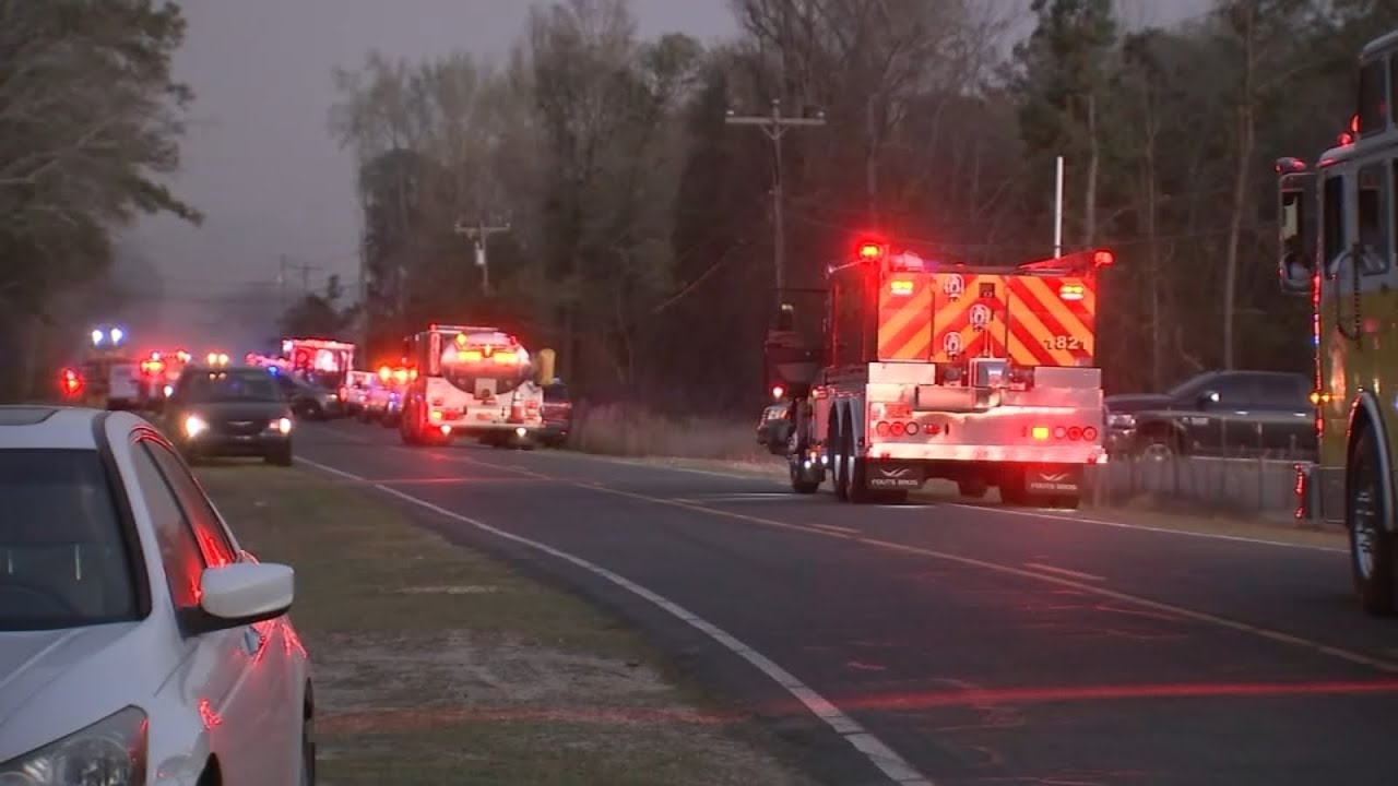 10 homes evacuated as crews fight huge woods fire in Cumberland County ...