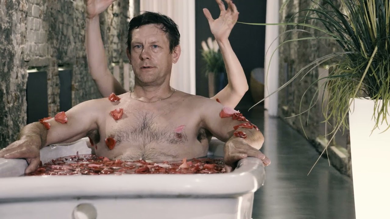 Norman Vallutaja - Norman ja naise käed