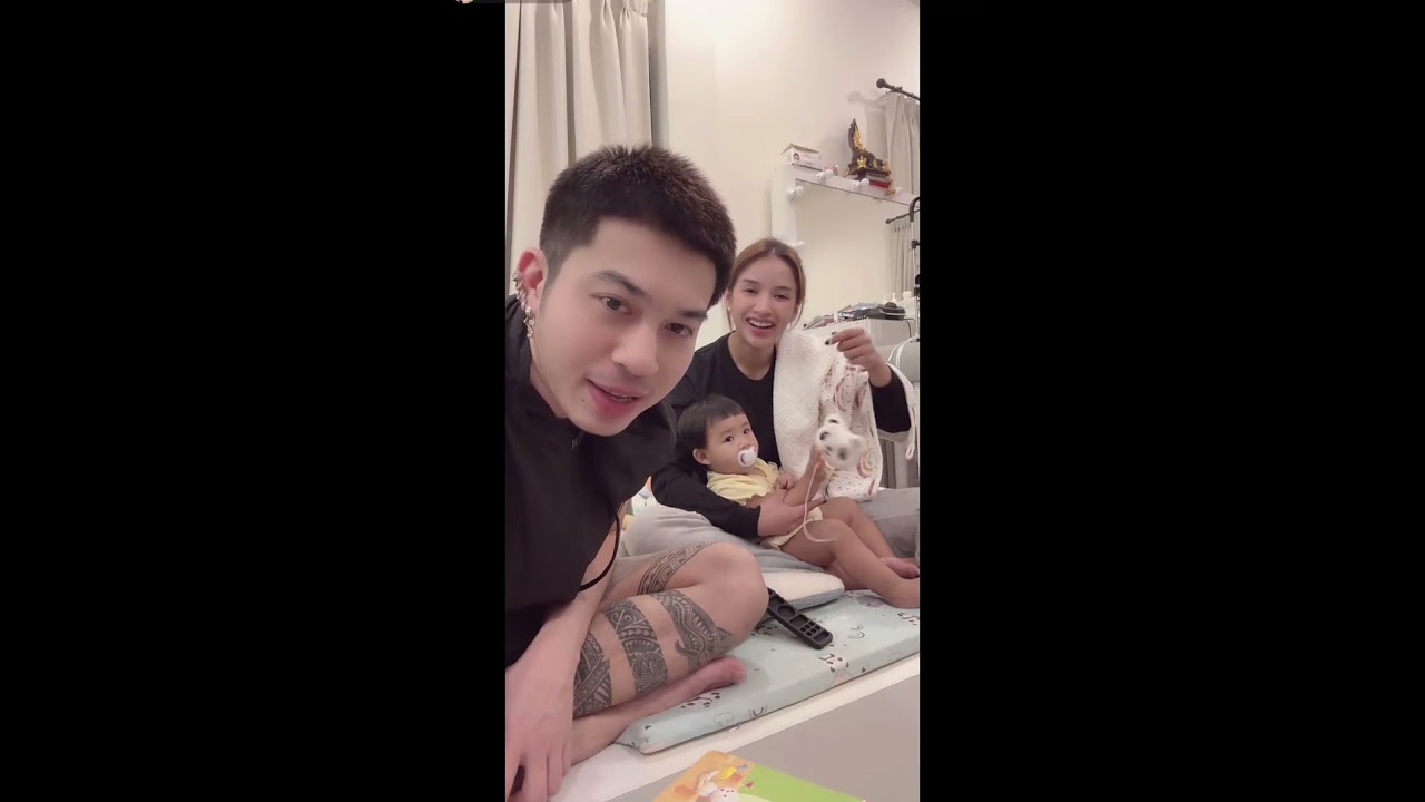 นวลเลียนแบบพ่อจ๋าตอนนอน5555 พ่อจ๋านอนเสียงดัง นวลเลยทำตาม