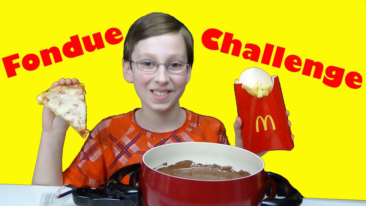 CHOCOLATE FONDUE CHALLENGE!! COLLINTV YouTube