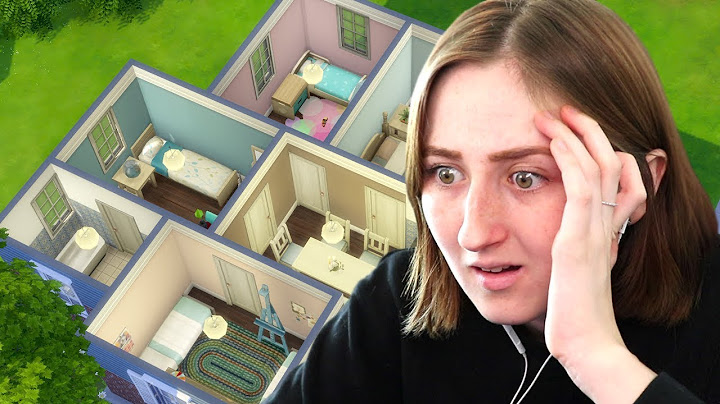 I Tried to Build the Tiniest House Possible in The Sims 4
