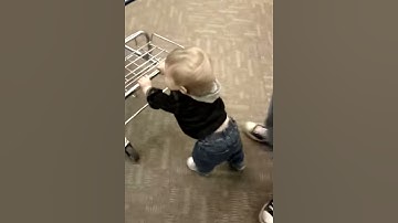 Just two dudes shopping at MicroCenter