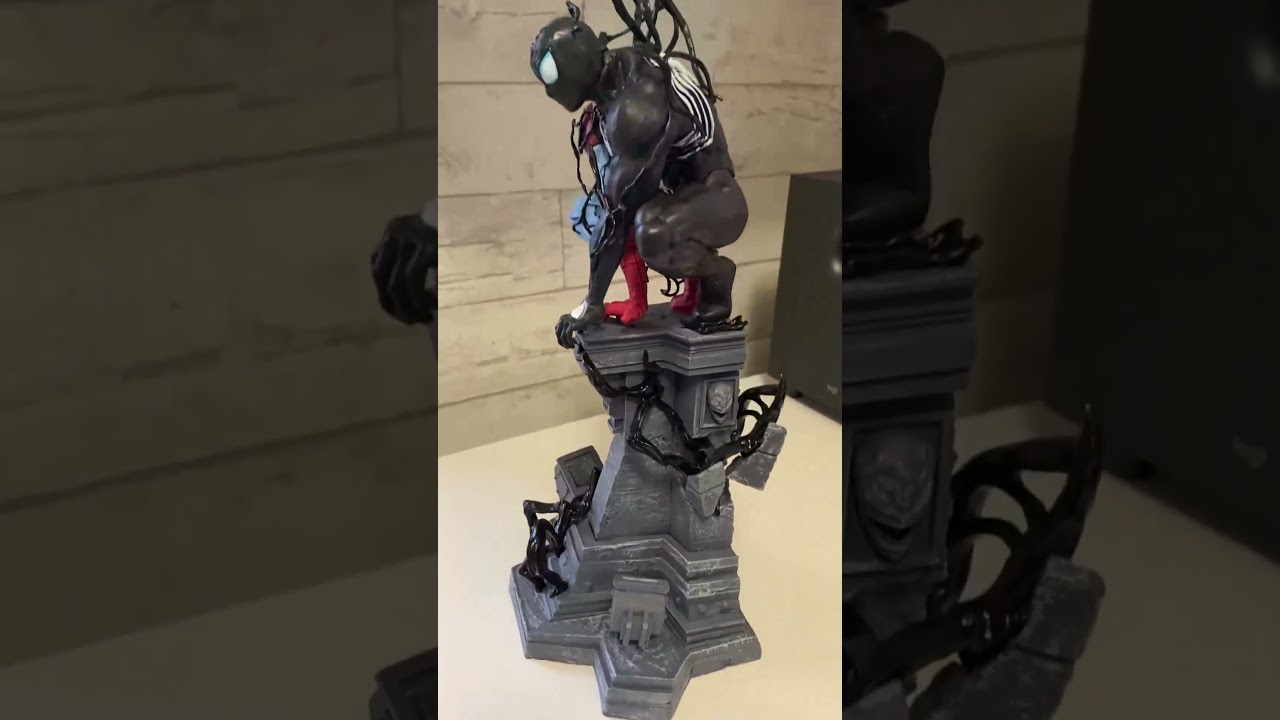 Человек Паук Симбиот Огромная Статуя  Spider Man Venom Statue
