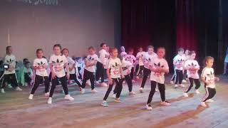 Estreia HIP & HOP