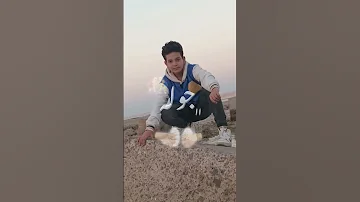 هلعب معاك جوله وعيني مغمضه 