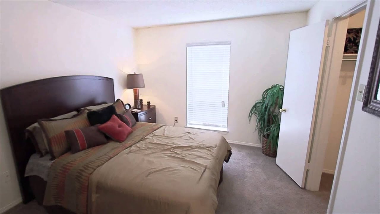 Arbors on Oakmont in Fort Worth TX 1BD 1BA