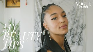 Model Indira Scott’s 4-minute Everyday Glitter Look | Vogue Paris