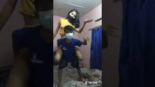 Tante Vs Bocil Duet Tiktok Bikin Ng4C3N9