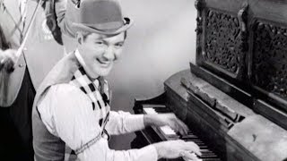 Liberace&#39;s TV-Show: Liberace and his Band play a hot Dixie song (1950&#39;s)