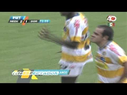 Cuauhtemoc Blanco se burla del Arbitro