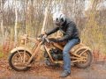 деревянный мотоцикл Дмитрия Губенко