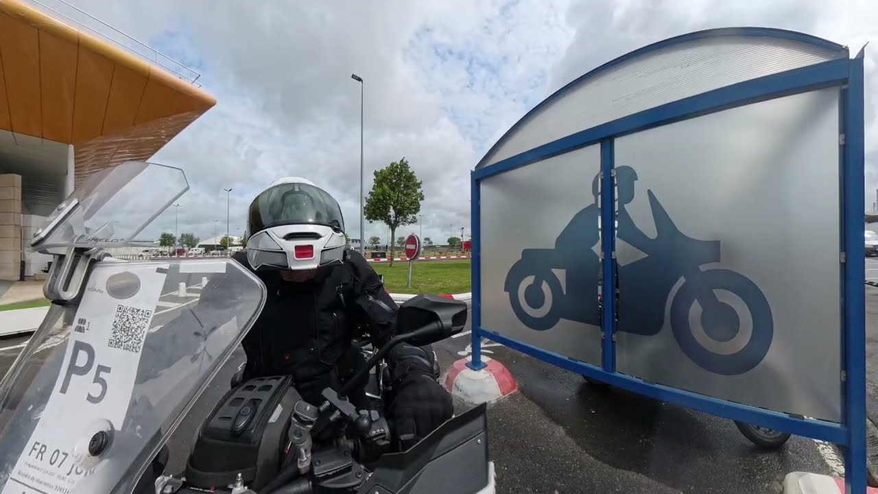 2025   Roadtrip Wales dag 1 - krijtrotsen