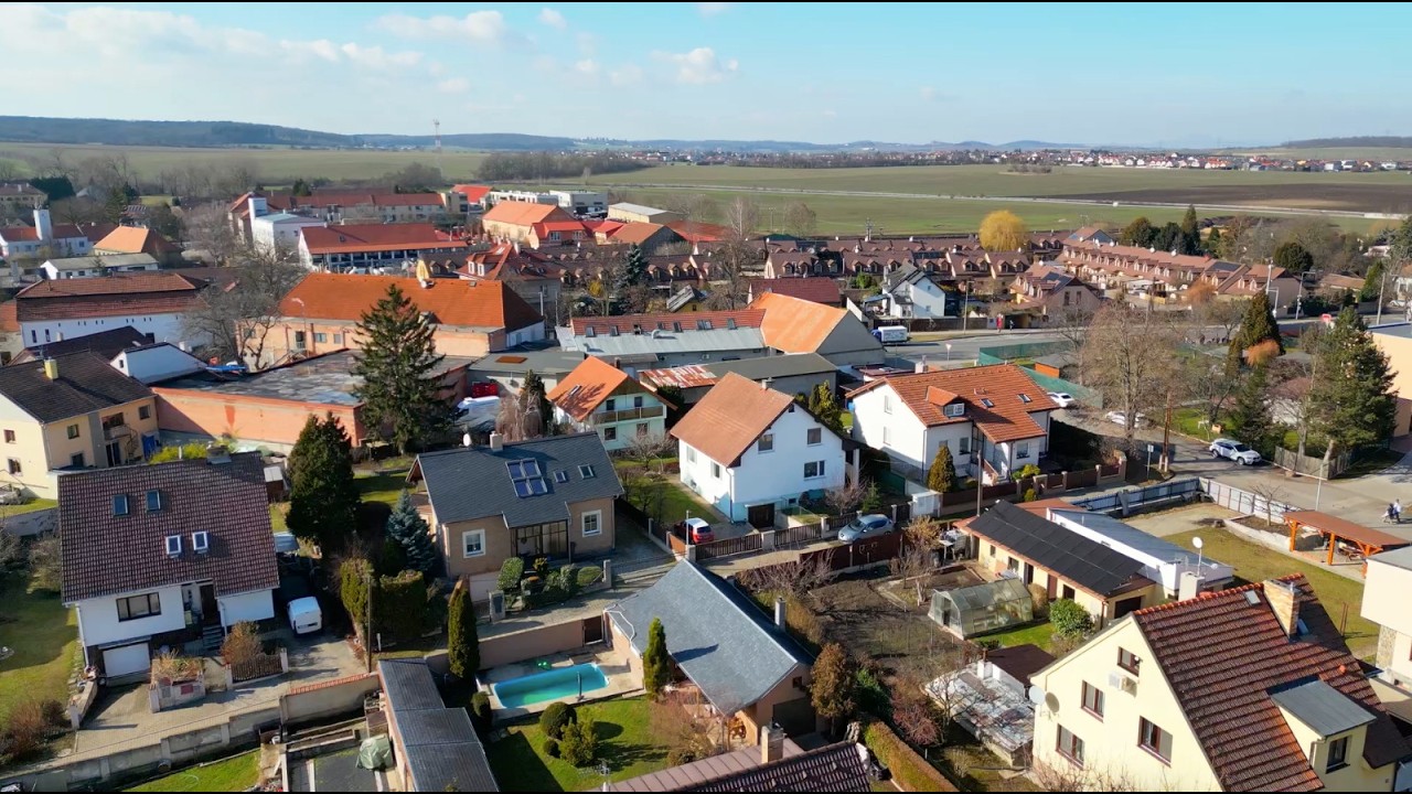 NA PRODEJ - Dva rodinné domy 182 m2 a 111 m2, ul. Severní, Líbeznice