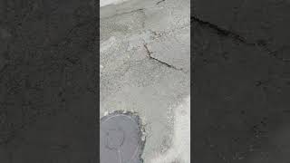 Авария канализации на Улице Верхнеизвестенская властям Адлера пофиг