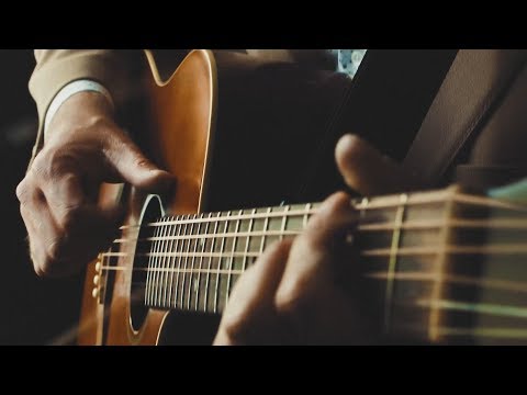 Video: Hvordan Sette Strenger På En Elektrisk Gitar