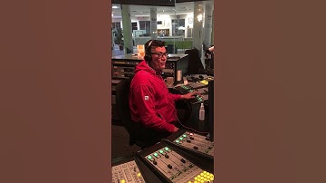 ISMAIL ABRAHAMS AIR CHECK RADIO MUSIC RADIO METRO FM South Africa