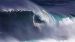 Massive Waimea Bay - XXL Big Wave Surfing - January 11, 2010