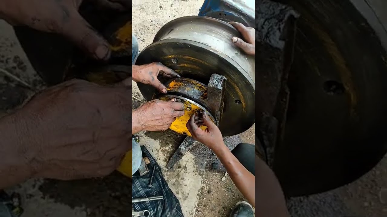 #wheel bearing changing of gantry crane 40T #Gantry bearing kaise lagaye | EOT crane 🏗️#Anupam