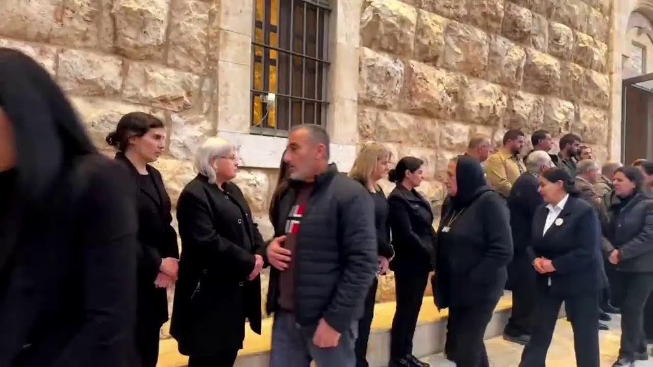 القداس ووضع البخور لراحة نفس المرحوم جو عساف بولس