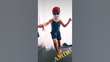 Thumbnail of انا لبناني والله عبلادي بفوت