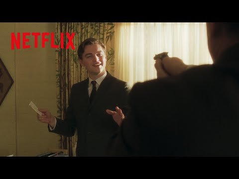 レオナルド・ディカプリオ - FBIすらも欺く天才詐欺師の話術 | キャッチ・ミー・イフ・ユー・キャン | Netflix Japan
