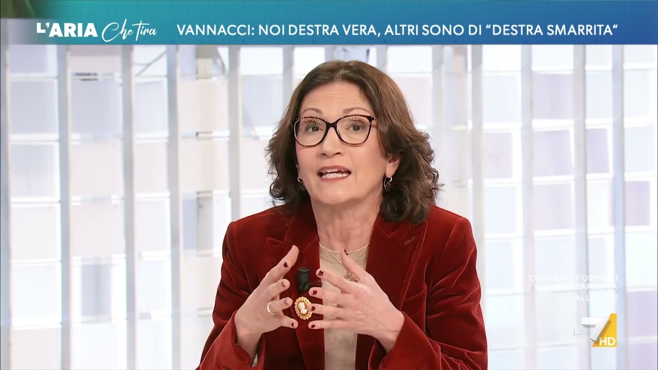 Volano stracci tra gli ex alleati Rossano Sasso e Mariastella Gelmini: 