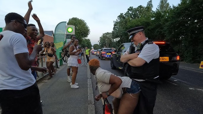 hq720.jpg?sqp=-oaymwEhCK4FEIIDSFryq4qpAxMIARUAAAAAGAElAADIQj0AgKJD&rs=AOn4CLDXuy6QBv0iNI93aZl5ZT29fGYbTw