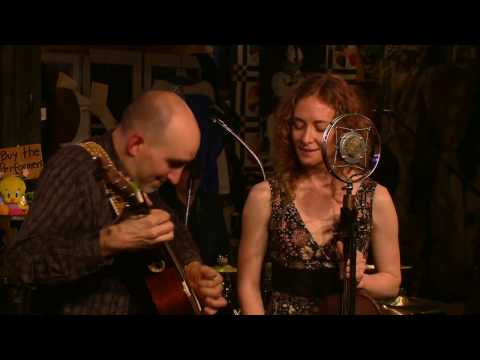 "Little Bird" - Dan Frechette & Laurel Thomsen at Kulak's Woodshed