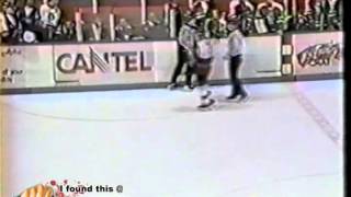 002 Oct 16, 1993 Greg Harvey vs Jeremy Thompson Prince Albert Raiders vs Medicine Hat Tigers WHL