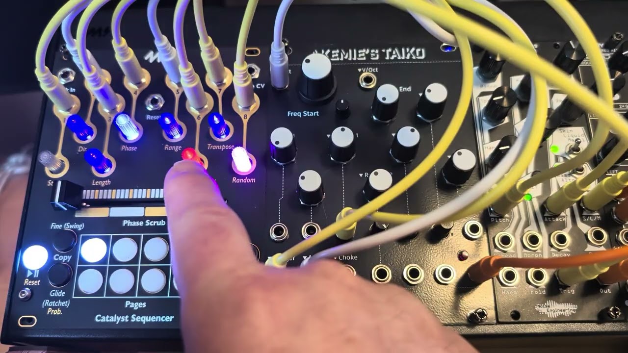 4ms Catalyst Sequencer Linked Tracks - VoltageControlled Firmware