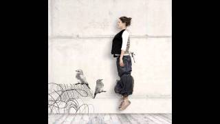 Anna Luca - Desperately Trying chords