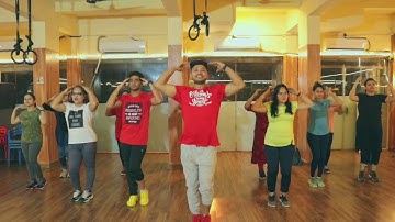 Tune O Rangeele Kaisa Jadoo Kiya - Zumba workout by Suresh fitness new Mumbai  #zumba #sureshfitness