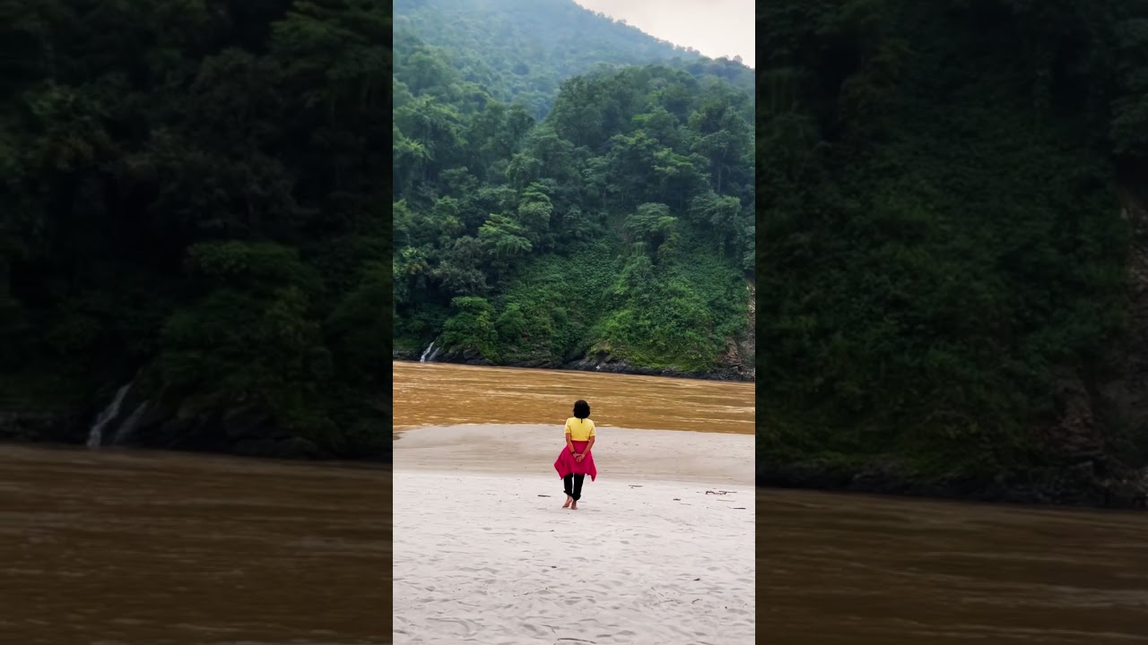 Video thumbnail: Walk along the beach #shorts #shortsvideo #shortsyoutube #reelitfeelit #travel #reelskarofeelkaro