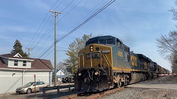 CSX DASH 9 First Time Catch!! CW44-9 Leads Grain Train w/ Ominous Horn!