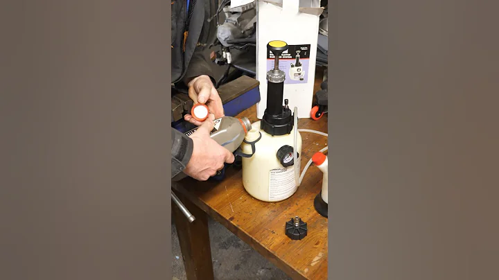 Pressure Brake Bleeding #shorts #mechanic #diy