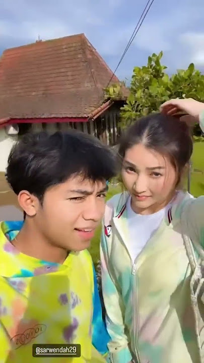 Momen Mesra Onyo Dan Sarwendah