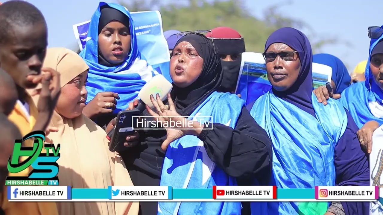 DEGDEG: Abwaan Deeqo oo ku dul Shiribtay Calanka ISRA.