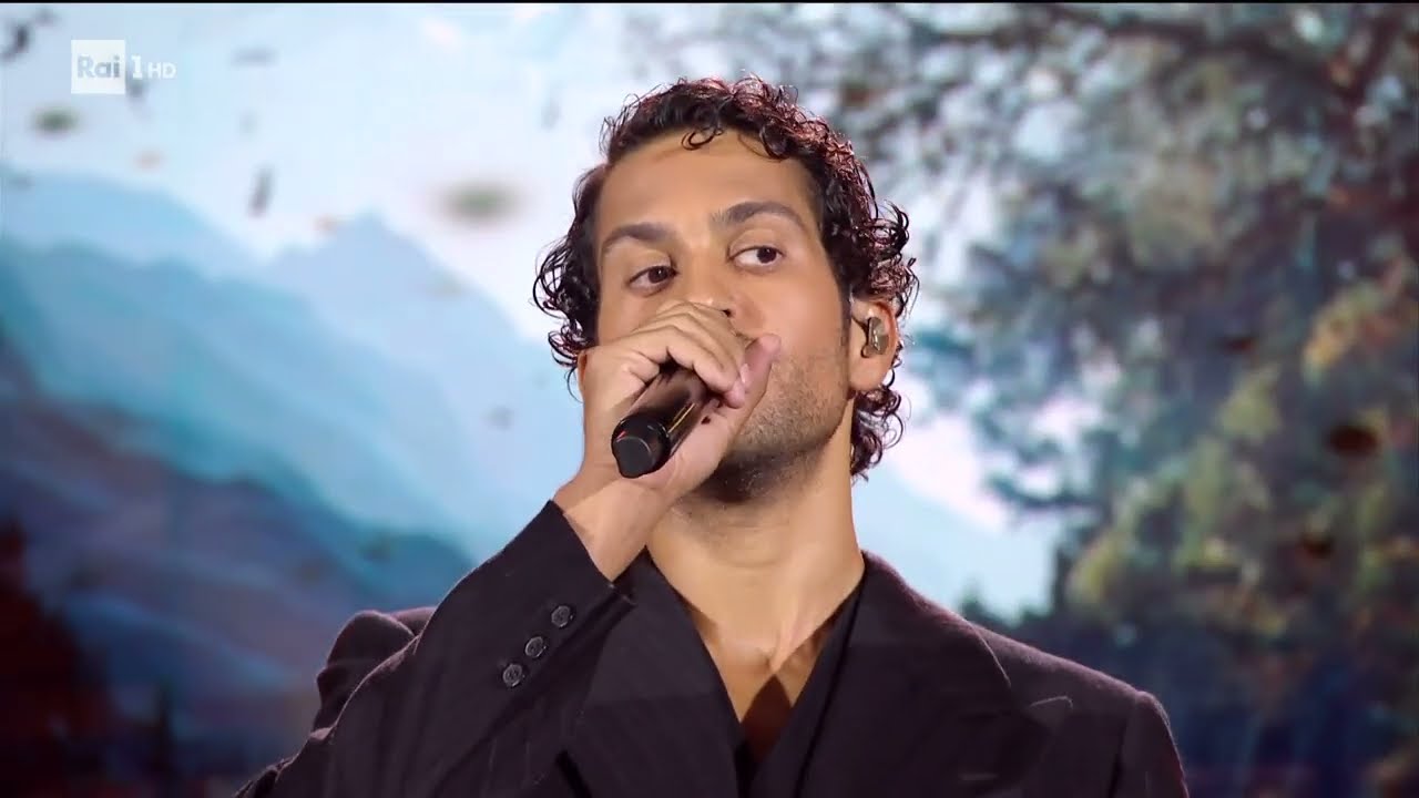 Mahmood - Terra mia [Pino è... Il Viaggio del Musicante 2025]