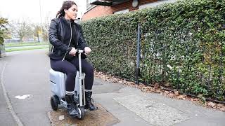 airwheel robot suitcase