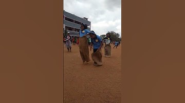 gunny bag jumping race🏂